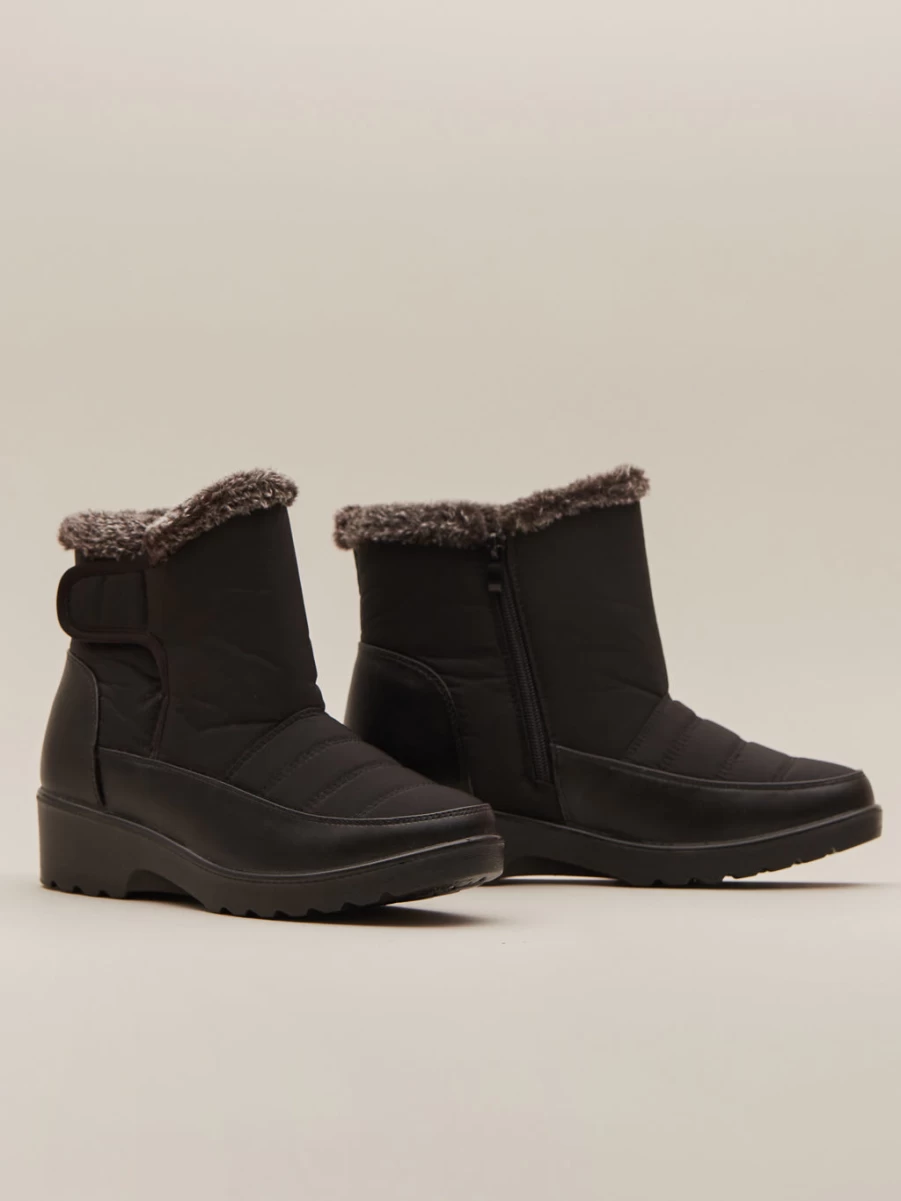 Claire France Women's Comfortable Flat Heels Boots for Everyday Wear