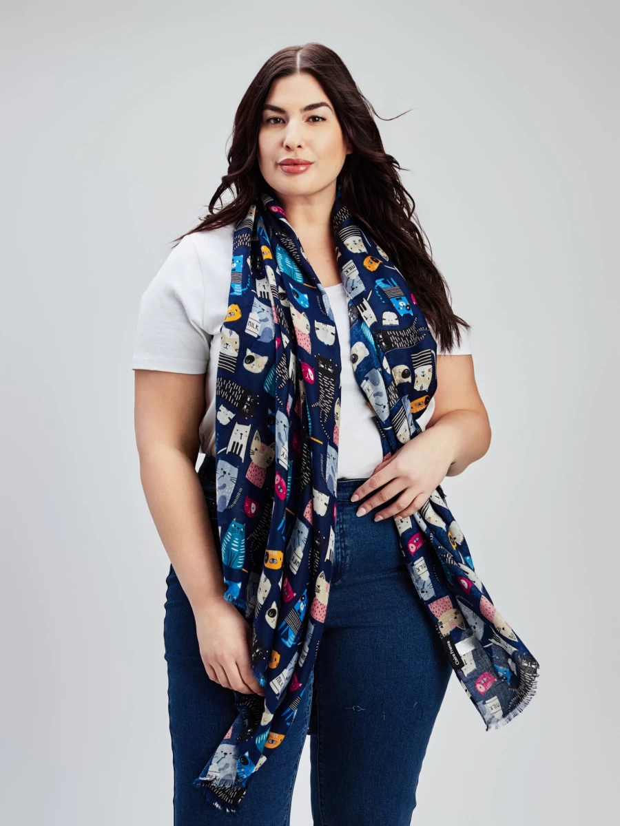 "Claire France Women's Fashion Scarf – Elegant & Soft Winter Accessory"