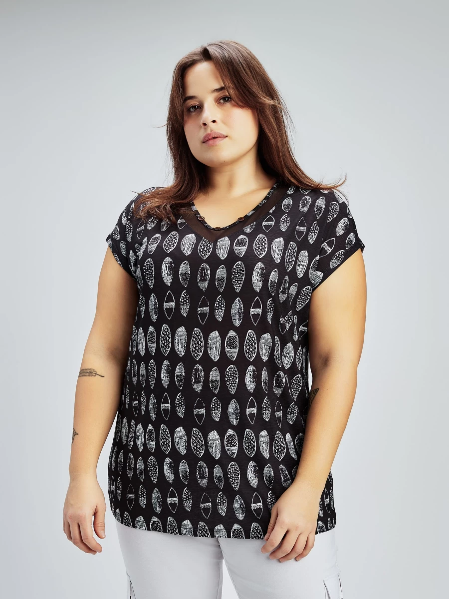 "Claire France Women's Stylish Short-Sleeve Loose Tunic Top for Casual Wear"