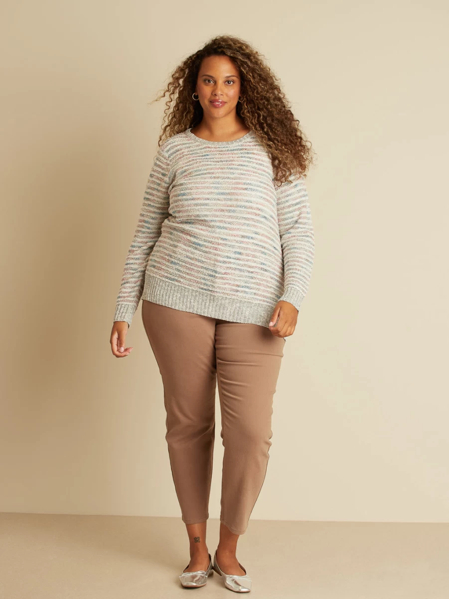"Claire France Women's Long-Sleeve Semi-Fitted Pullover Sweater"