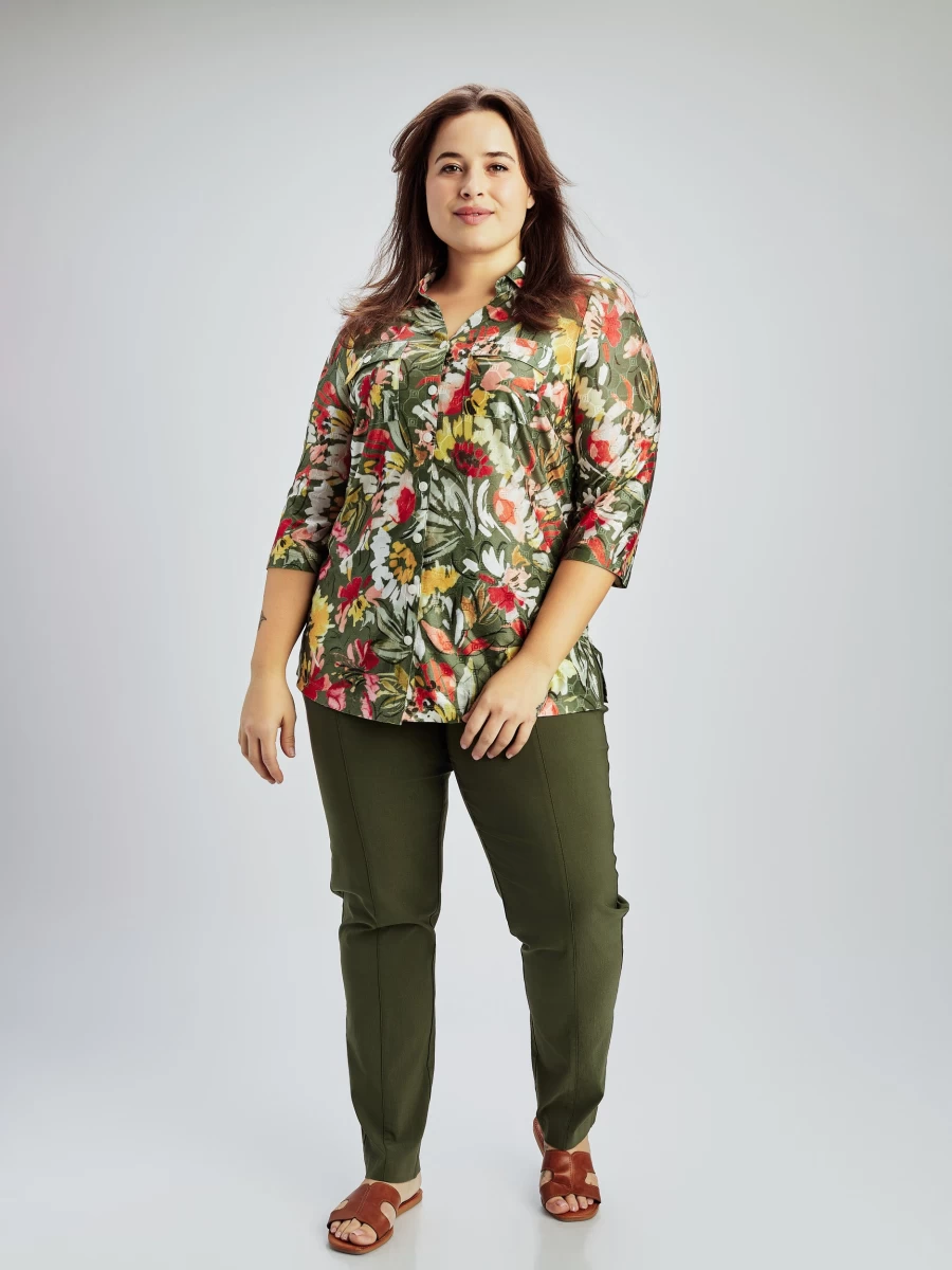 "Claire France Women's 3/4 Sleeve Semi-Fitted Button-Up Blouse"