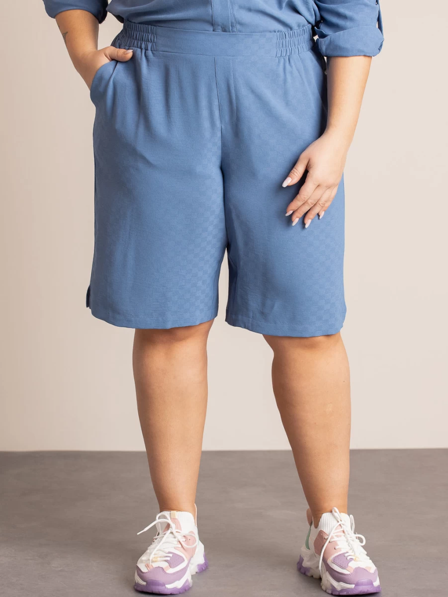 "Claire France Women's Bermuda Shorts - Stylish & Comfortable Summer Shorts"