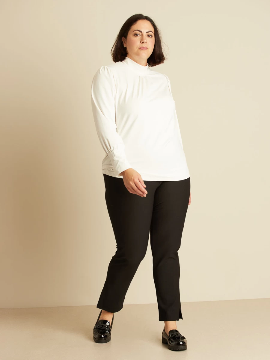 Claire France Women's Long-Sleeve Semi-Fitted Cotton T-Shirt