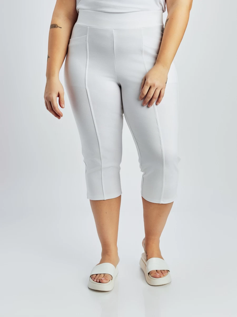 "Claire France Women's Skinny Fitted Knit Pull-On Capri Pants"