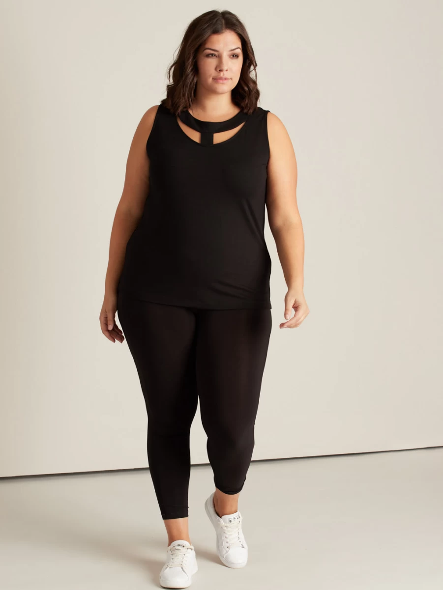 "Claire France Women's High-Quality Leggings for Comfort & Style"