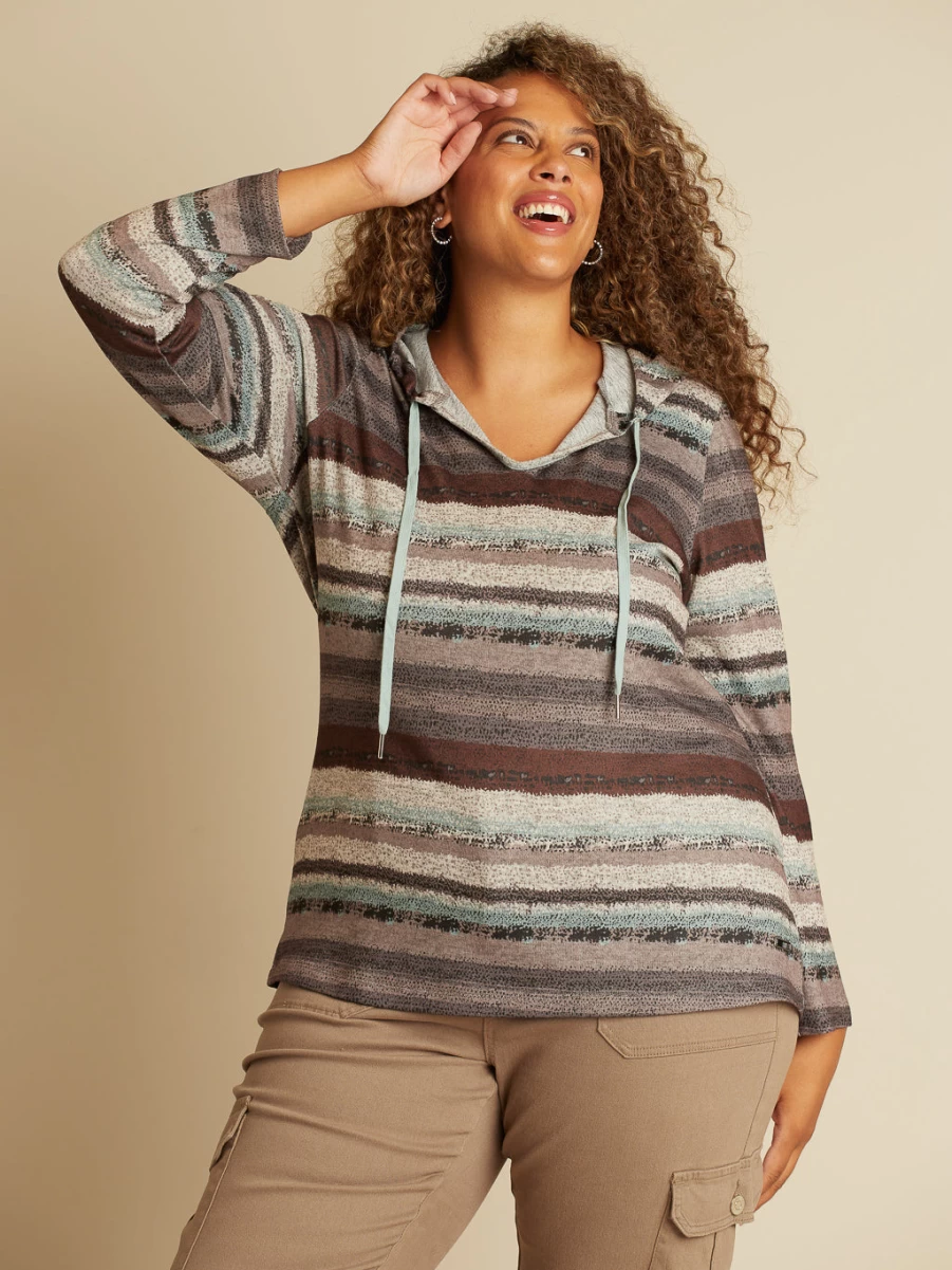 "Claire France Women's Long-Sleeve Semi-Fitted Cotton T-Shirt"