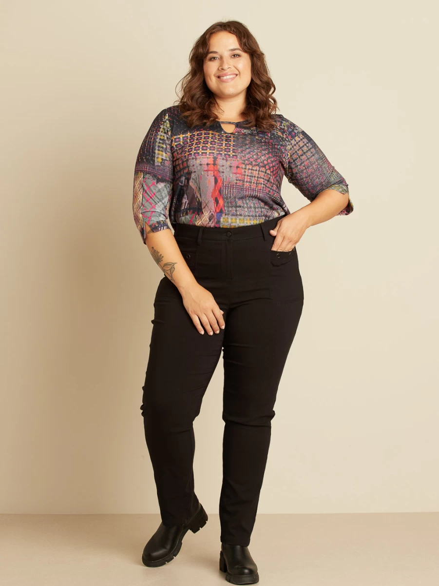 Women's 3/4 Sleeve Semi-Fitted Cotton T-Shirt by Innée – Soft Stretch Casual Top