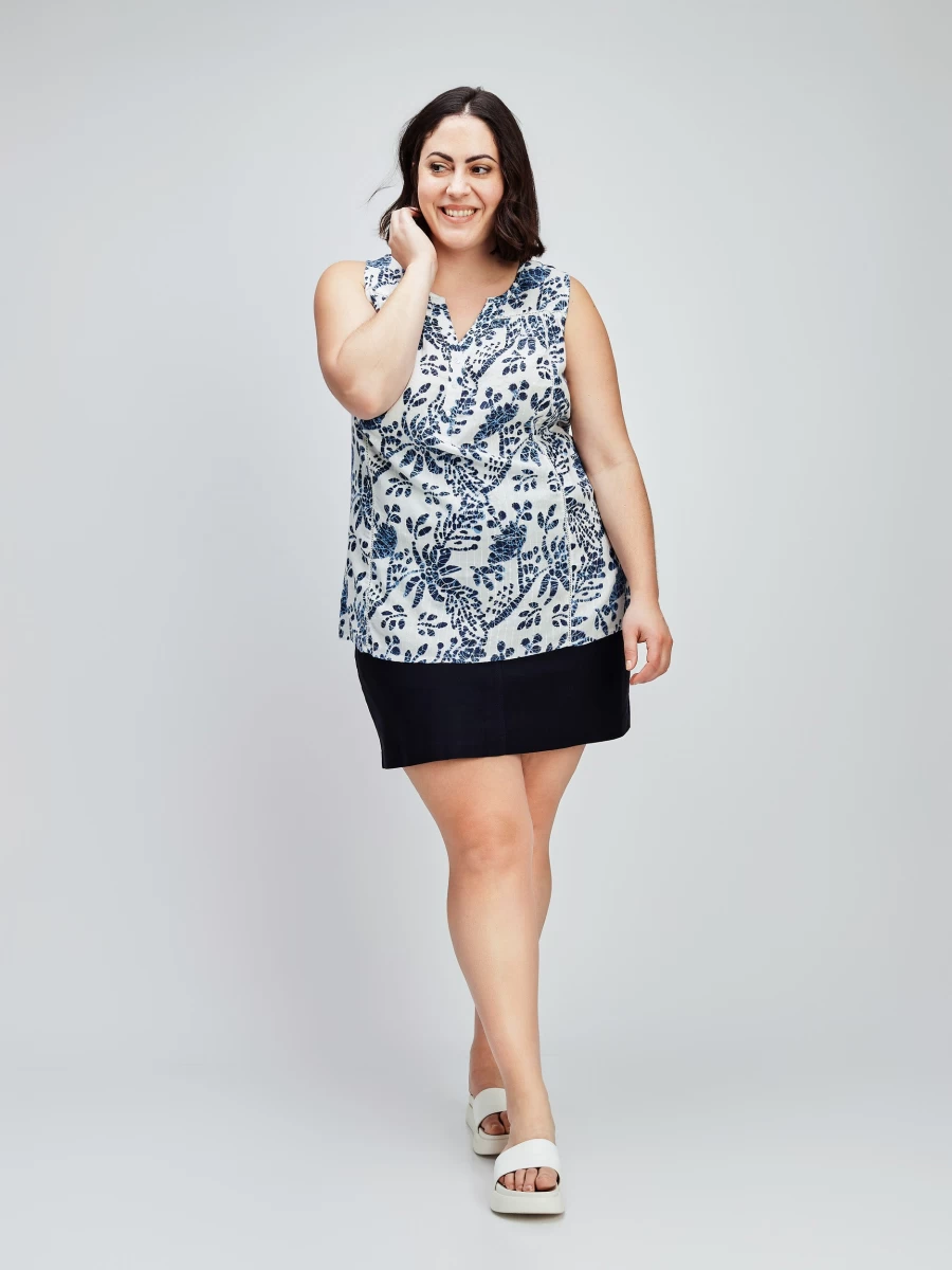 "Claire France Women's Flared Tank Top - Stylish & Comfortable Sleeveless Blouse"