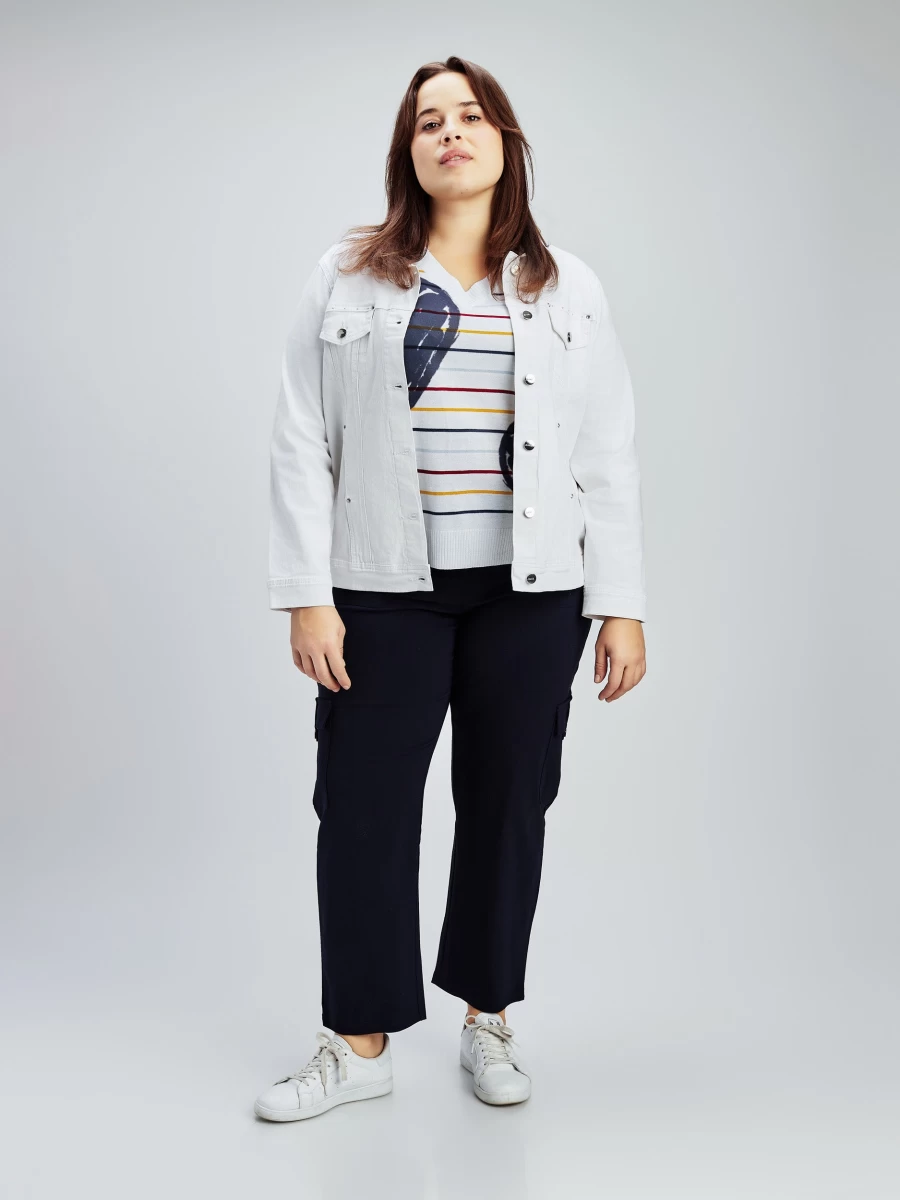 "Claire France Women's Slim-Fit Long Sleeve Denim Jacket"
