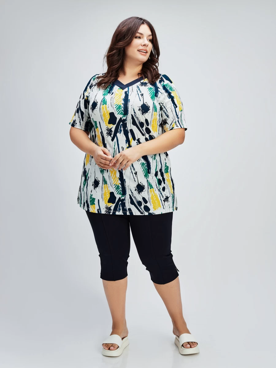 "Claire France Women's Short-Sleeve Semi-Fitted Tunic Top"