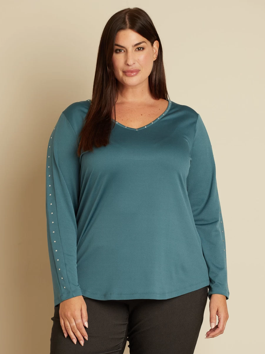 Women's Long-Sleeve Semi-Fitted T-Shirt by Véro par Véronique Cloutier
